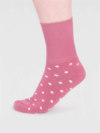 Socken Modell: Amara Spot Walker GOTS