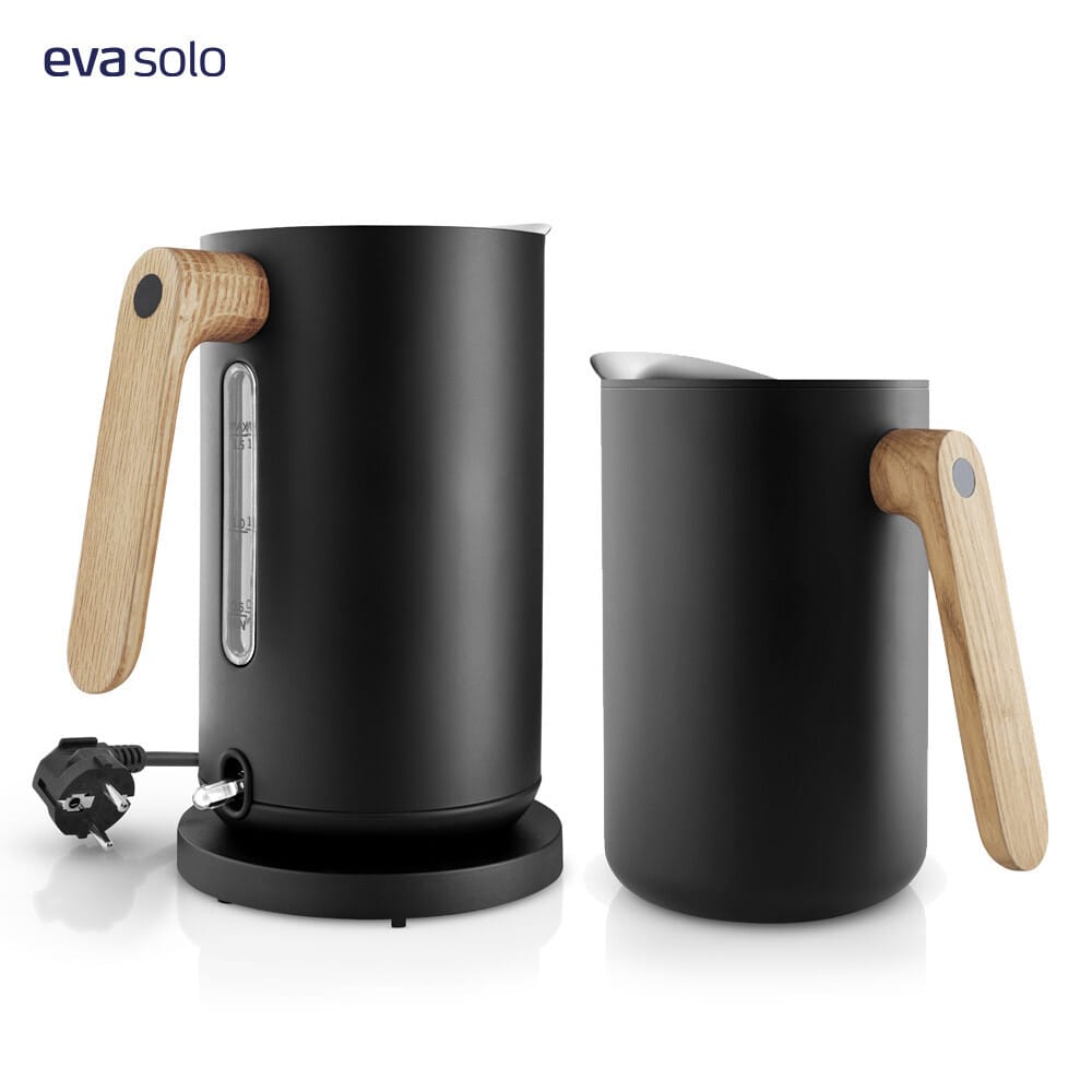 Eva Solo Nordic Kitchen Wasserkocher 1,5 L und Isolierkanne 1,0 L Schwarz im Set