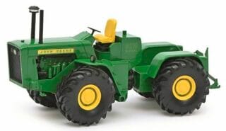 John Deere 8010 Modell von Schuco 1:32