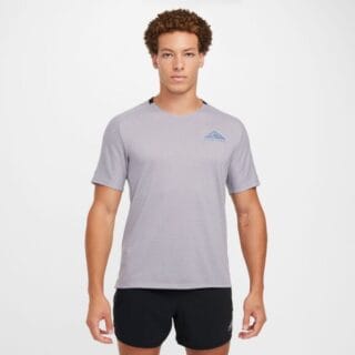 Nike Dri-FIT Solar Chase Short Sleeve Tee Grau S