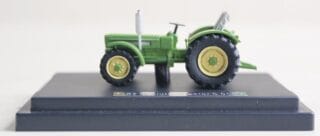 Schlüter Traktor S 900 V grün Modell von NPE Modellbau 1:87