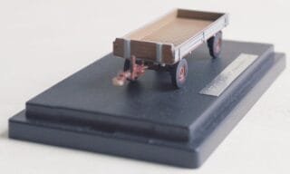 Weidner Gummiwagen grau-braun Modell von NPE Modellbau 1:87