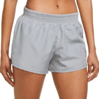 Nike Dri-Fit Swoosh Run Shorts Gr. XL Nike Dri-FIT Swoosh Damen Laufshorts - Größe XL, Atmungsaktiv & Bequem