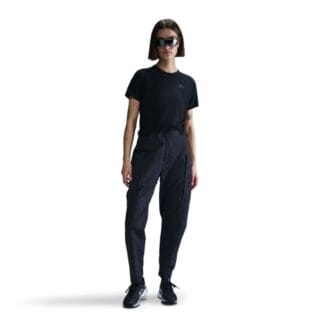 Nike Trail Dri-FIT Damen-T-Shirt XS – Leichtes, atmungsaktives Funktionsshirt für Trailrunning und Outdoor-Abenteuer