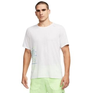 Nike Rise 365 Wild Run T-Shirt XXL – Bequemer, atmungsaktiver Lauf-Teile für aktive Tage in Weiß/Grün