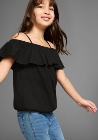 KIDSWORLD T-Shirt "Volant-Shirt" Kurzarm, weite Passform, Carmenausschnitt, aus Jerseystoff