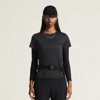 Craft CORE Essence SS Damen Lauf-T-Shirt – Schwarz, atmungsaktiv, bequem für Training & Performance