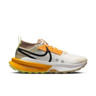 Nike Zegama 2 Damen Trailschuhe Gr. 38 in Weiß – Ideal für anspruchsvolle Läufe und Abenteuer im Gelände