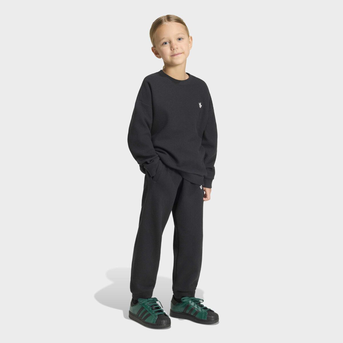 adidas Originals Trainingsanzug "SET AUS UND" 2 für Kinder, zweiteiliges Set, aus Polyester