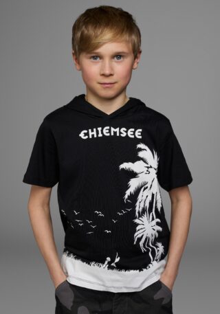Chiemsee T-Shirt "mit Palmendruck" kurzärmelig, bedruckt, mit Kapuze, aus Baumwolle, aus Jersey-Stoff