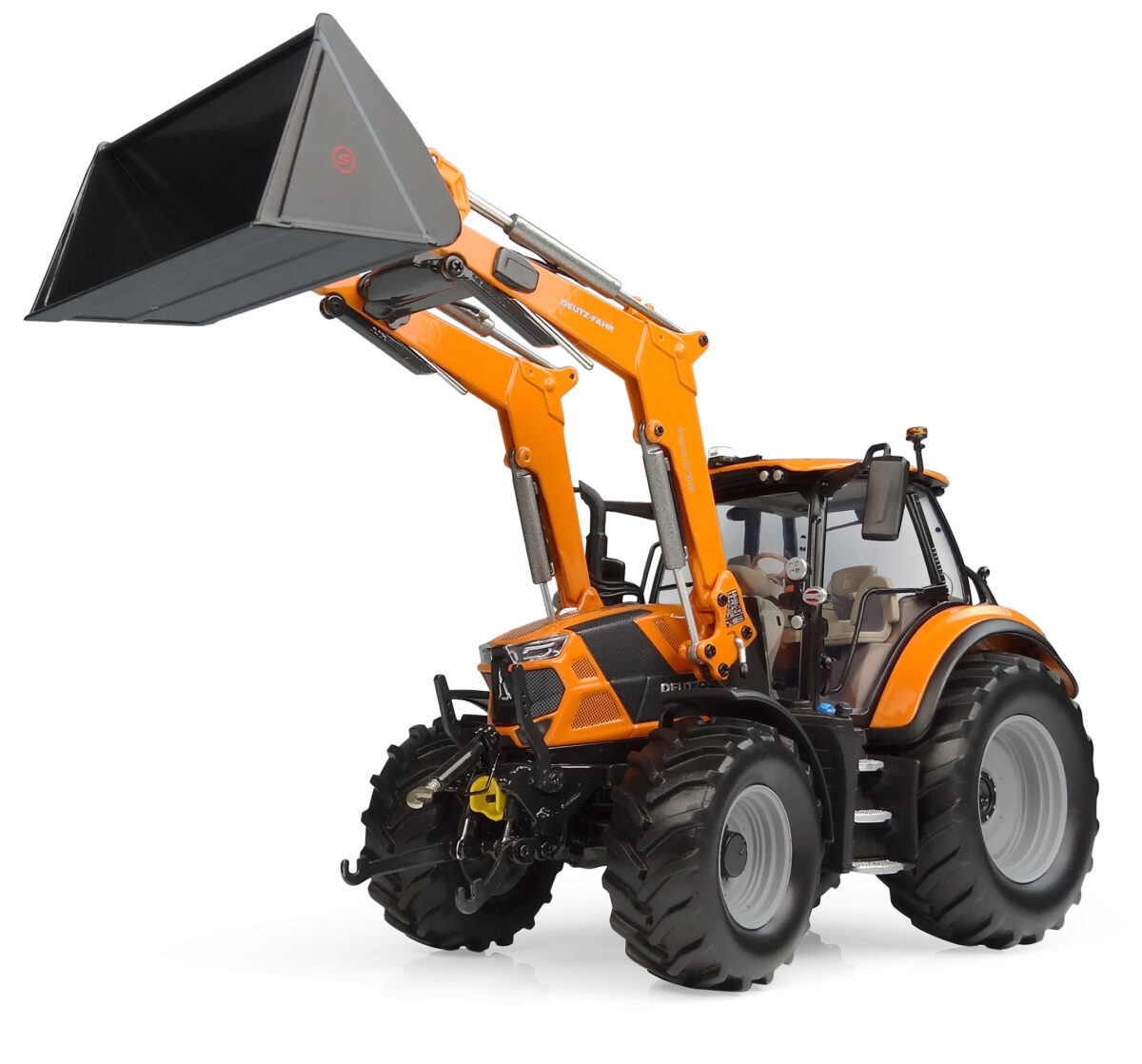 Deutz-Fahr 6150.4 TTV mit Stoll FZ 43-27 Frontlader Municipal version Modell von Universal Hobbies 1:32