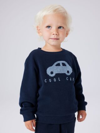 Name It Sweatshirt "NMMOBEAR NREG SWEAT UNB", mit hochwertiger 3D-Stickerei