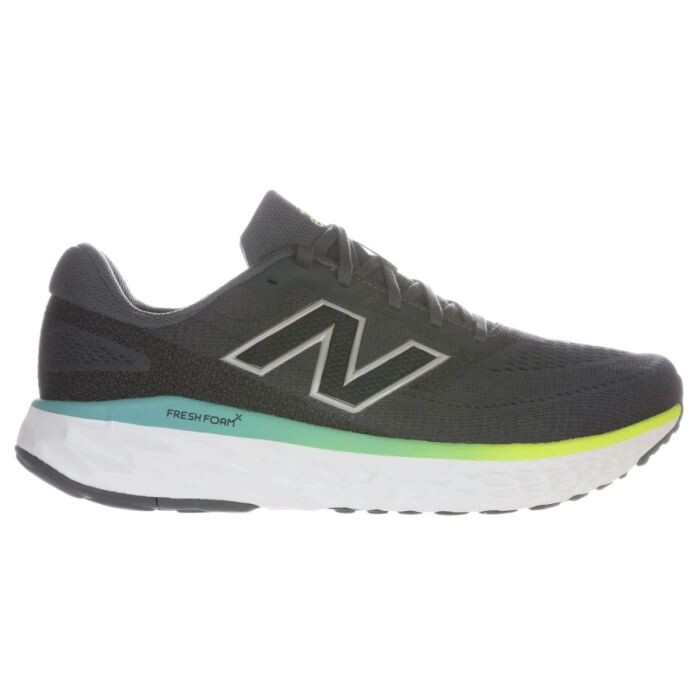 New Balance Fresh Foam Evoz v4 Gr. 44½ Grau Herren