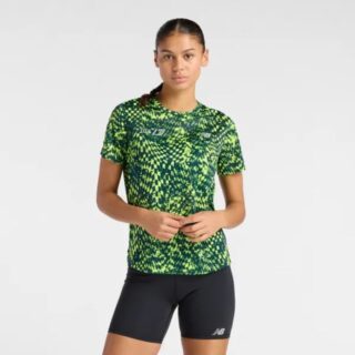 New Balance London Edition Athletics Printed SS Tee Gr. L Grün Damen
