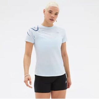 New Balance Printed Impact Run Damen-T-Shirt Gr. XL – Atmungsaktiv, leichtes Lauf- und Trainingsshirt in stilvollem Blau