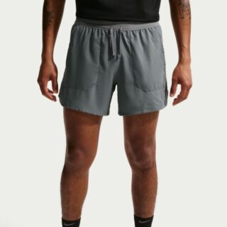 Nike Dri-FIT Stride 5 Inch Shorts Gr. L Grau Herren