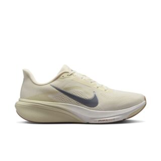 Nike Pegasus 42 ESS Gr. 41 Beige Herren