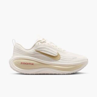 Nike Vomero Plus Gr. 38 Weiß Damen
