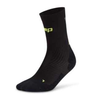 CEP Core Run Ultralight Kompressionssocken Mid-Cut Schwarz, Gr. 39-42 – Für optimale Laufleistung und schnelle Regeneration