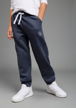 H.I.S Sweathose "H.I.S Basic Sweatshose, Jogginghose für Jungen" Für TEENS. Sweathose mit kleinem Badge