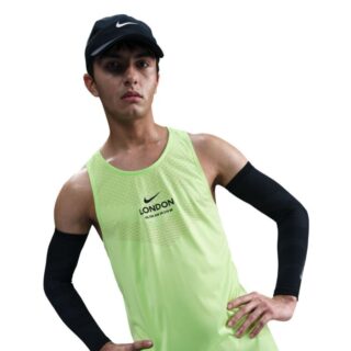 Nike City MRTH Stride Tank Top - Grünes Laufshirt für ultimativen Komfort und Atmungsaktivität beim Training