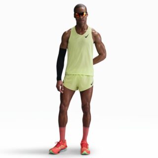 Nike Dri-FIT Advanced Aeroswift Singlet L Damen – Leichtes, atmungsaktives Laufshirt in leuchtendem Gelb für optimale Performance